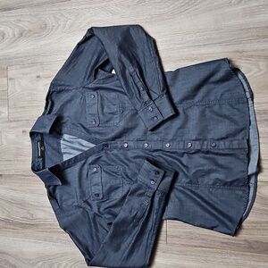 Express Design Studio Button Up Lightweight Denim Long Sleeve Slim Fit Shirt Med